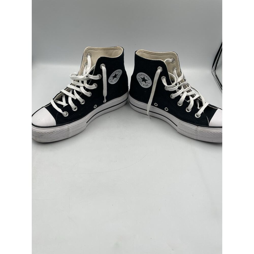 Converse Chuck Taylor All Star High Top Lace Up White/Black Women’s 6